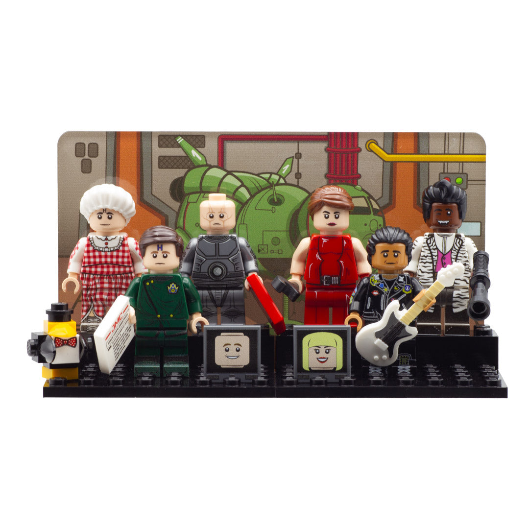 Custom LEGO Red Dwarf (Rimmer, Quaratine Rimmer, Kryten, Kristine Kochanski, Lister, Cat)