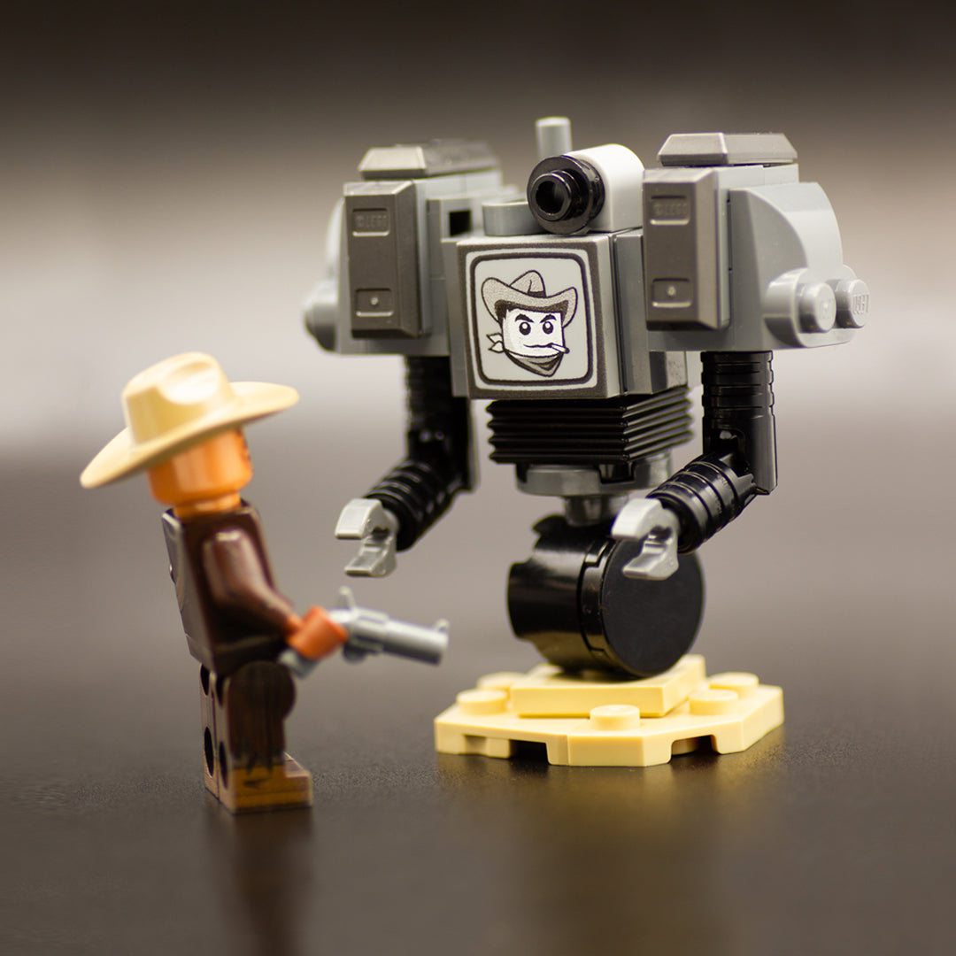 LEGO Fallout Victor Securitron Build