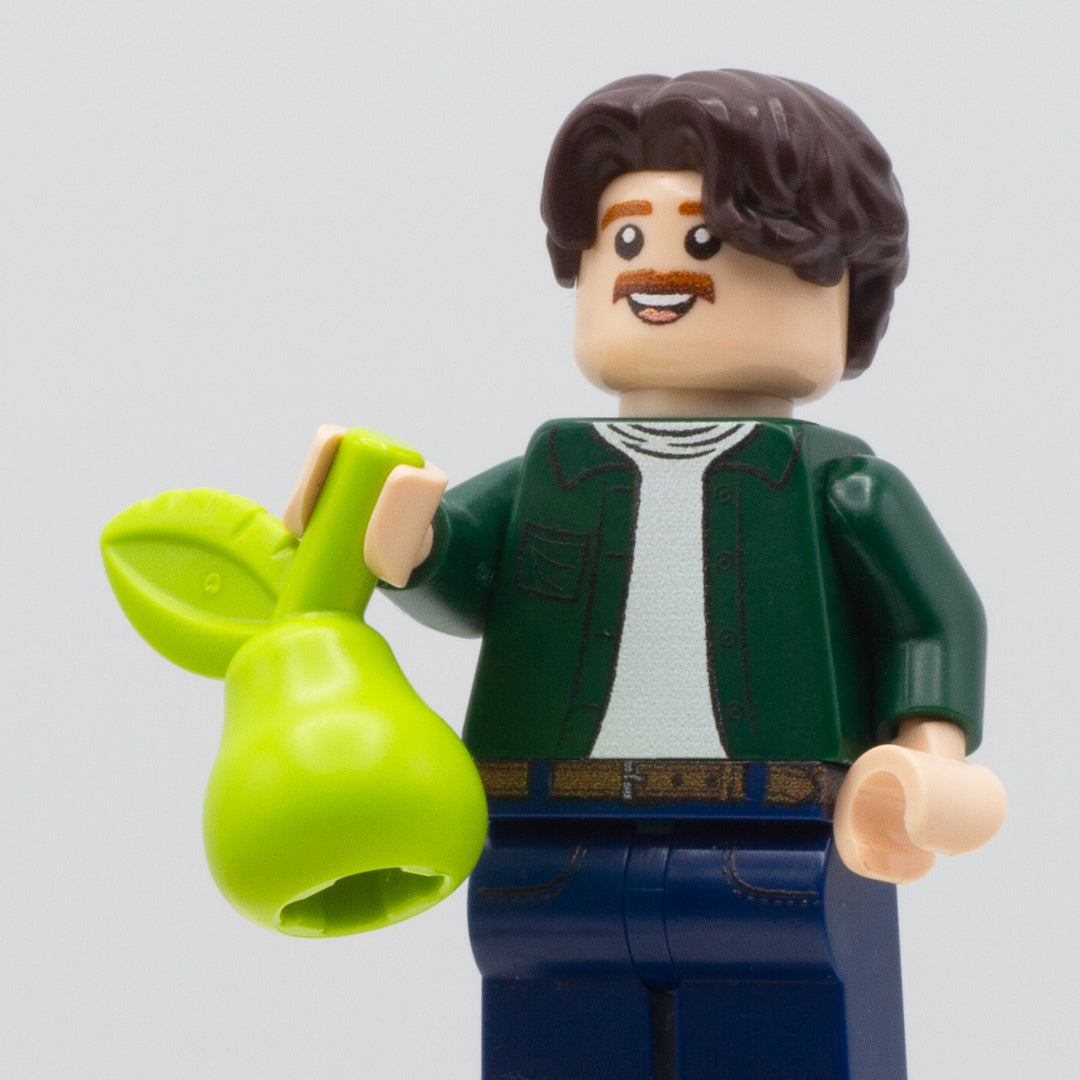 LEGO Minifigure Pear