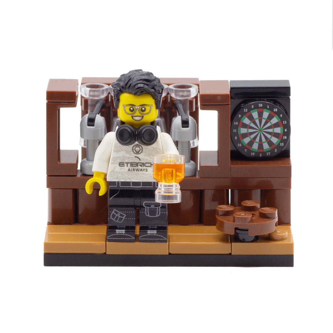 Pub Bar with dart board - Custom LEGO Minibuild 