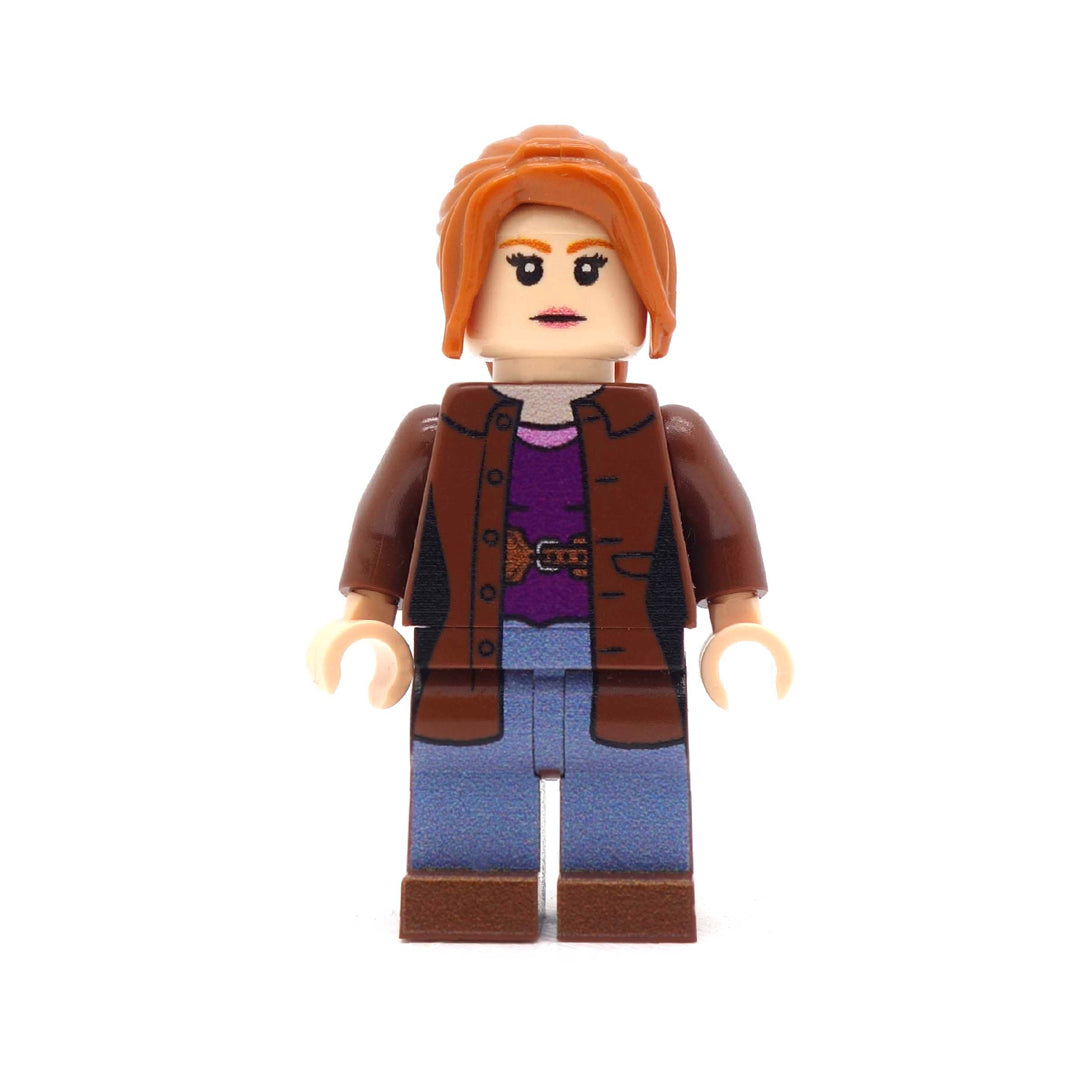 Donna the Companion from Doctor Who (light flesh) - Custom Design LEGO Minifigure